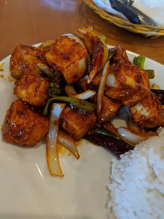 C2. Dau Hu Xao Sa (Lemongrass Tofu).