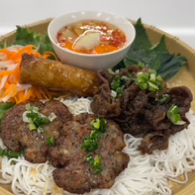 G4. Bun Cha Ha Noi (Northern Vermicelli).