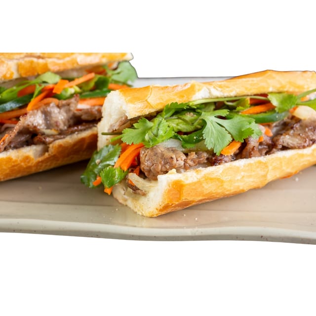 B1. Banh Mi Bo Xao (Stir Fried Beef).